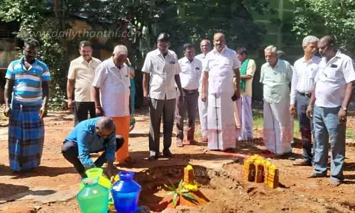 ரூ.1¼ கோடியில் கூடுதல் வகுப்பறை கட்டிடம் கட்ட பூமி பூஜை
