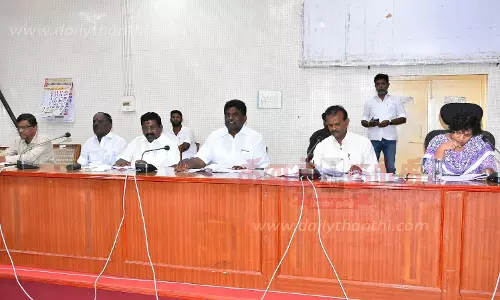 வைகையாற்றில் கழிவு நீர் கலப்பதை தடுக்க வேண்டும்