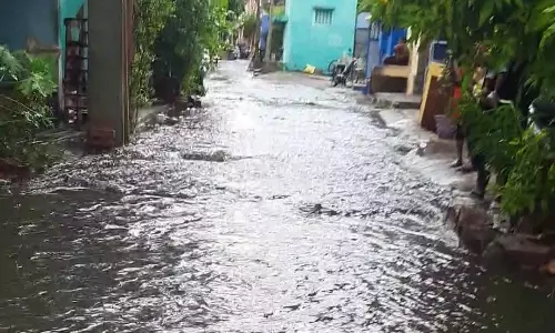 தேனியில் கொட்டித்தீர்த்த கனமழை