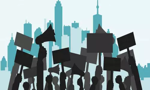 கிராம மக்கள் சாலை மறியல் முயற்சி கிராம மக்கள் சாலை மறியல் முயற்சி