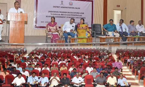 உரிய காரணம் இல்லாமல்மாணவர்களின் கல்விக்கடன் விண்ணப்பங்களை நிராகரிக்கக்கூடாதுவங்கிகளுக்கு, கலெக்டர் கார்மேகம் அறிவுறுத்தல்