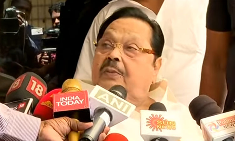 இரு மாநிலங்களும் நட்புறவுடன் நடந்துகொள்வது அவசியம் - அமைச்சர் துரைமுருகன்