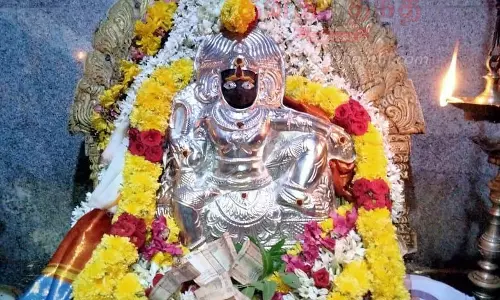 அண்ணன் சாஸ்தா கோவிலில் பவுர்ணமி வழிபாடு அண்ணன் சாஸ்தா கோவிலில் பவுர்ணமி வழிபாடு