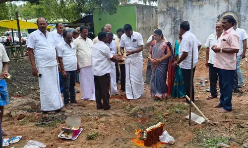 ரூ.43 லட்சத்தில் கிராம செயலகம் கட்ட பூமி பூஜை