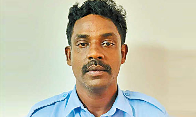 ராயப்பேட்டையில் பரபரப்பு சம்பவம்: அடுக்குமாடி குடியிருப்பில் பெண்ணிடம் அத்துமீறல் - ரவுடி காவலாளி கைது