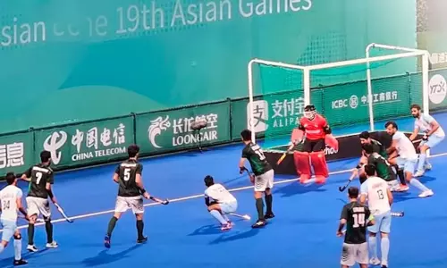 ஹாக்கி போட்டியில்  பாகிஸ்தான் அணியை துவம்சம் செய்தது  இந்தியா