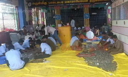 மகா மாரியம்மன் கோவிலில் ரூ.11 லட்சம் உண்டியல் காணிக்கை