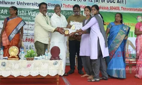 மாணவிகளுக்கு சிறுதானிய உணவு தயாரித்தல் போட்டி