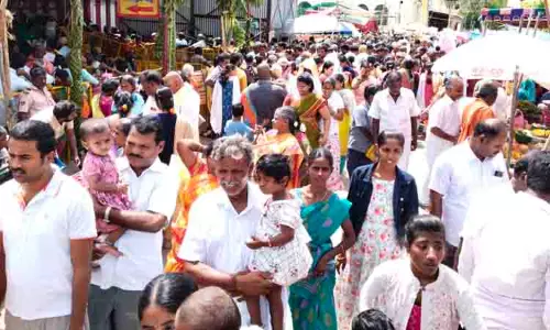 பெருமாள் கோவில்களில் சிறப்பு வழிபாடு