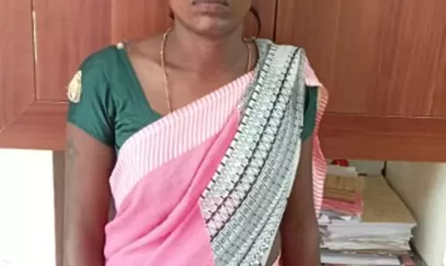 வாழப்பாடி அருகே கார் டிரைவர் கொலை:மது அருந்த வற்புறுத்தி தரக்குறைவாக பேசியதால் அடித்து கொன்றேன்கைதான திருநங்கை பரபரப்பு வாக்குமூலம்