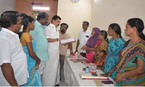 சிறப்பு முகாம்களில் ரூ.40 லட்சம் வரி வசூல்