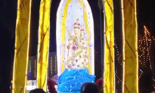 வேளாங்கண்ணி ஆலய தேர் பவனி