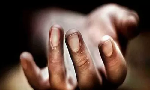 கிணத்துக்கடவு அருகே,விஷம் குடித்து டிரைவர் தற்கொலை