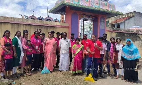 மெய்கண்டேஸ்வரர் கோவிலில் தூய்மை சேவை பணி