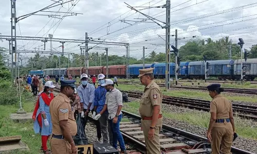 திண்டுக்கல்லில் 12 இடங்களில் தூய்மை பணி