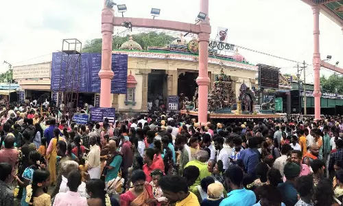 பழனி முருகன் கோவிலில் அலைமோதிய பக்தர்கள்