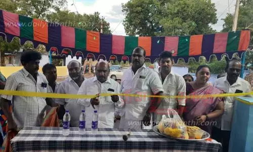 ரூ.5 லட்சத்தில் புதிய கலையரங்கம்; எம்.எல்.ஏ. திறந்து வைத்தார்