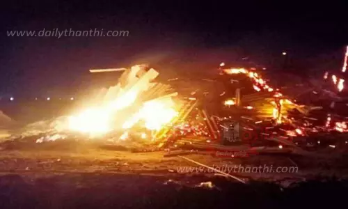 உப்பளத்தில் தீ விபத்து