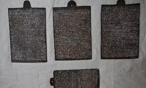 முசிறி சந்திரமவுலீஸ்வரர் கோவிலில் பழங்கால செப்பு பட்டயங்கள் கண்டெடுப்பு