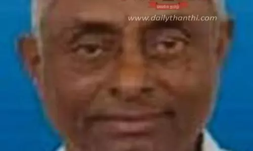மகளின் திருமண அழைப்பிதழை கொடுக்கச்சென்ற ஓய்வுபெற்ற கல்வி அதிகாரி விபத்தில் சாவு மகளின் திருமண அழைப்பிதழை கொடுக்கச்சென்ற ஓய்வுபெற்ற கல்வி அதிகாரி விபத்தில் சாவு