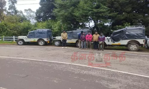 விதிகளை மீறி வாகனம் இயக்கிய டிரைவர்களுக்கு அபராதம்