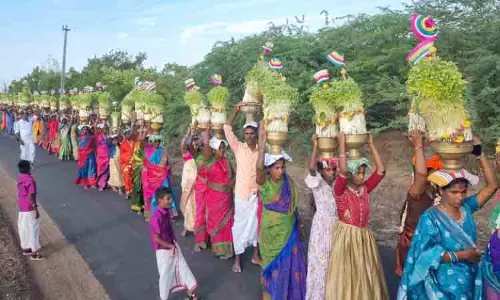 முளைப்பாரி திருவிழா