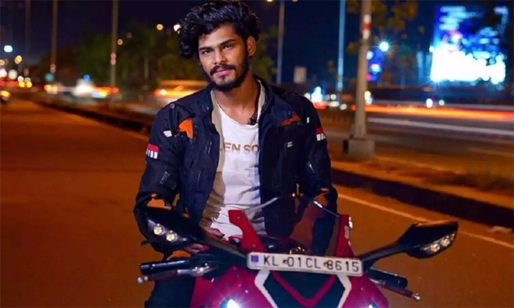 டிடிஎப் வாசனின் பைக்கை எரித்து விடலாம் - ஐகோர்ட்டு நீதிபதி காட்டம்