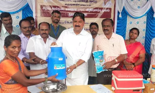 அழகியபுதூரில்சிறப்பு கால்நடை முகாம்மதியழகன் எம்.எல்.ஏ. தொடங்கி வைத்தார்