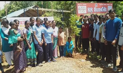 ஆர்.ஆர்.போலீஸ் பயிற்சி பள்ளியில் மரக்கன்று நடும் விழா