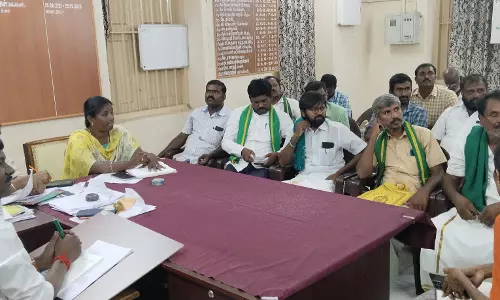 வாழைக்குஉரிய நஷ்ட ஈடு வழங்காவிடில் போராட்டம்