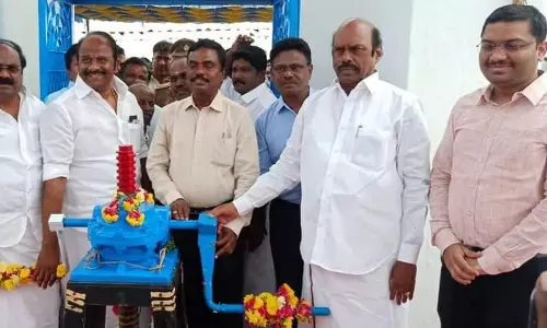 கல்வராயன்மலை கோமுகி அணையில் இருந்து பாசனத்துக்கு தண்ணீர்: அமைச்சர் எ.வ.வேலு திறந்து வைத்தார்