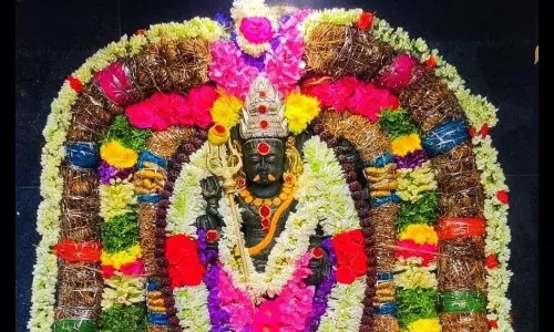 ஏமப்பேர் காசி விஸ்வநாதர் கோவிலில் தேய்பிறை அஷ்டமி வழிபாடு