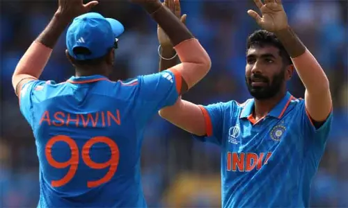 உலகக்கோப்பை கிரிக்கெட்:  இந்திய அணி அபார பந்து வீச்சு.. 199 ரன்களுக்கு ஆல் அவுட் ஆன ஆஸ்திரேலியா