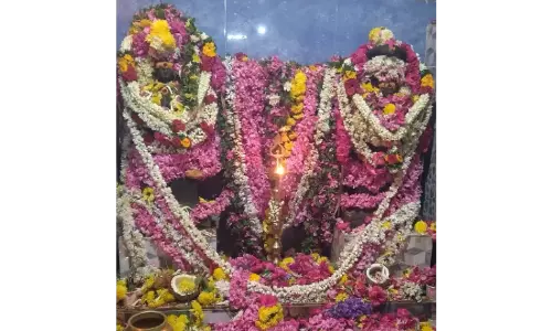 கோவில்களில் ராகு-கேது பெயர்ச்சி வழிபாடு