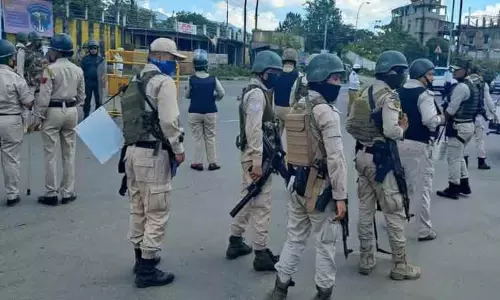 மணிப்பூர் மந்திரி வீடு மீது கையெறி குண்டு வீச்சு மணிப்பூர் மந்திரி வீடு மீது கையெறி குண்டு வீச்சு