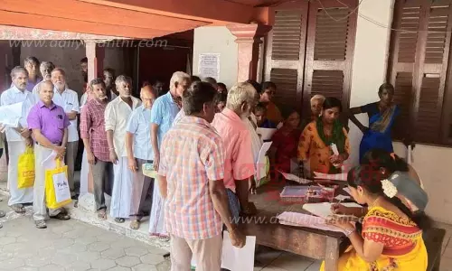 பி.ஏ.பி. பாசன விவசாயிகளுக்கு ஏக்கருக்கு ரூ.1 லட்சம் நிவாரணம்