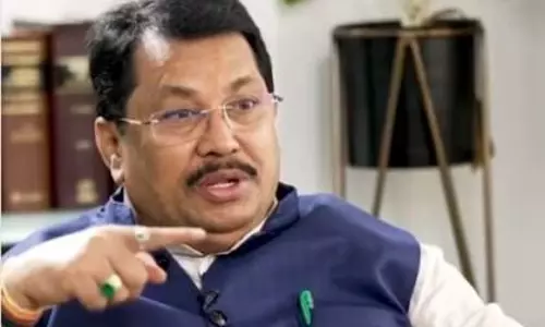 ராகுல்காந்தி தகுதியான தலைவர், சிறந்த பேச்சாளர் அல்ல - விஜய் வடேடிவார் கூறுகிறார் ராகுல்காந்தி தகுதியான தலைவர், சிறந்த பேச்சாளர் அல்ல - விஜய் வடேடிவார் கூறுகிறார்