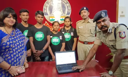 பள்ளி நிர்வாகம் போலீசாருக்கு தகவல் தெரிவிக்காவிட்டால் கடும் நடவடிக்கை