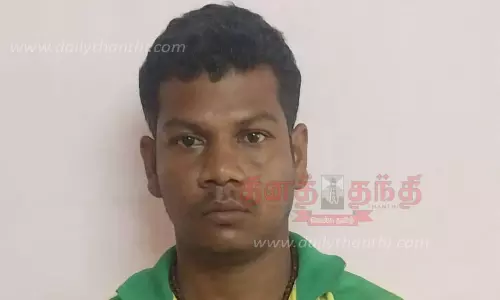 நாட்டு துப்பாக்கி பறிமுதல்; ரவுடி கைது