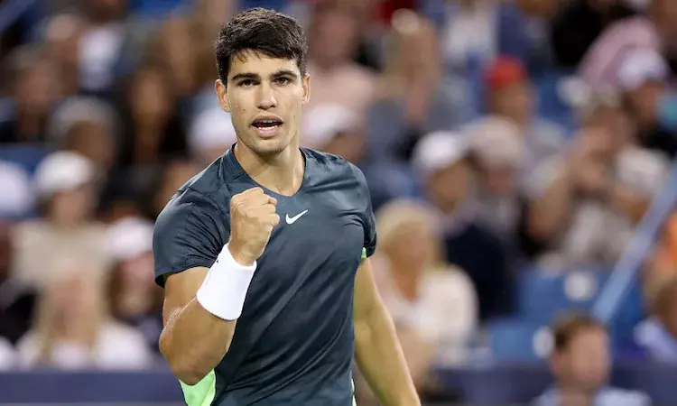 ஷாங்காய் மாஸ்டர்ஸ் டென்னிஸ்; அல்காரஸ் 4-வது சுற்றுக்கு முன்னேற்றம்..!!