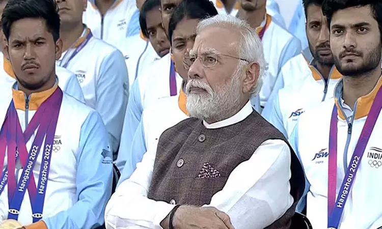 நீங்கள் வரலாறு படைத்துள்ளீர்கள் -  பதக்கம் வென்றவர்களிடம் பிரதமர் மோடி பெருமிதம்