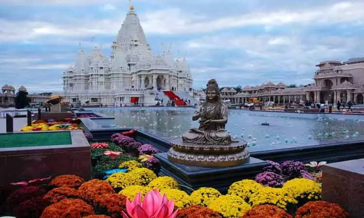 அமெரிக்காவில் 185 ஏக்கரில் மிகப்பெரிய இந்து கோவில் அமெரிக்காவில் 185 ஏக்கரில் மிகப்பெரிய இந்து கோவில்