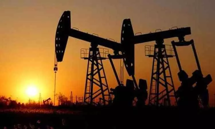 இஸ்ரேல்-ஹமாஸ் போர் எதிரொலி; கச்சா எண்ணெய் விலை 5% உயர்வு