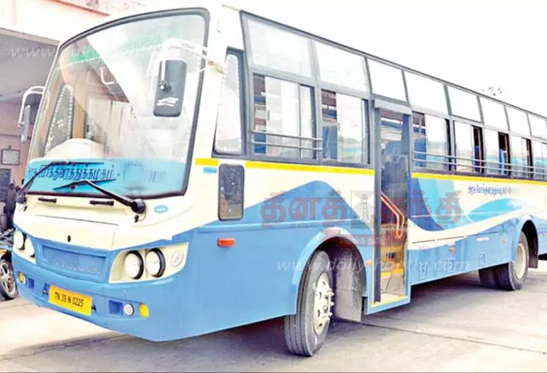 வாரவிடுமுறை தினத்தையொட்டி 250 சிறப்பு பஸ்கள் இயக்கம்