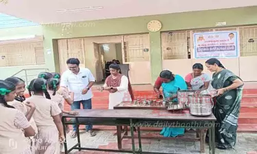 பள்ளி மாணவ, மாணவிகளுக்கு நிலவேம்பு குடிநீர்