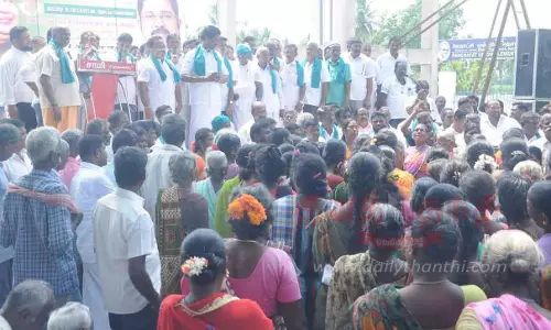 வள்ளிமலையில் அ.ம.மு.க. ஆர்ப்பாட்டம்