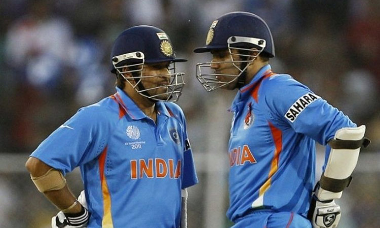 2011 உலகக்கோப்பை; பாக். எதிரான அரையிறுதி ஆட்டத்தில் சச்சின் சதம் அடிக்காமல் அவுட் ஆனதும் இருவரும் சிரித்தது ஏன்..? - விளக்கம் அளித்த சேவாக்