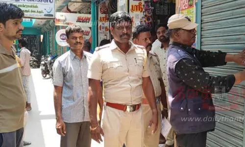 வந்தவாசியில் ஹான்ஸ், குட்கா விற்ற 2 கடைகளுக்கு சீல்