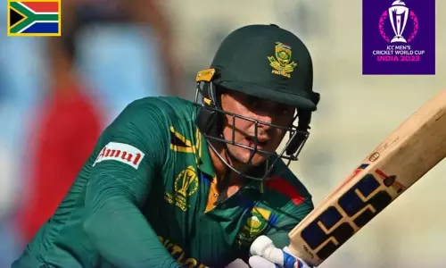 சதம் விளாசிய குயின்டன் டி காக்...! ஆஸ்திரேலியாவுக்கு 312 ரன்கள் இலக்கு நிர்ணயித்தது தென் ஆப்பிரிக்கா