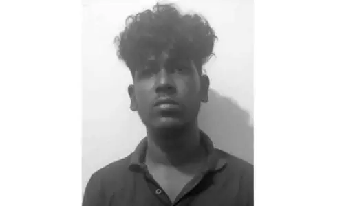 விக்கிரவாண்டியில் கள்ளத்தொடர்பை தட்டிக்கேட்டவருக்கு கத்திக்குத்து; வாலிபர் கைது விக்கிரவாண்டியில் கள்ளத்தொடர்பை தட்டிக்கேட்டவருக்கு கத்திக்குத்து; வாலிபர் கைது